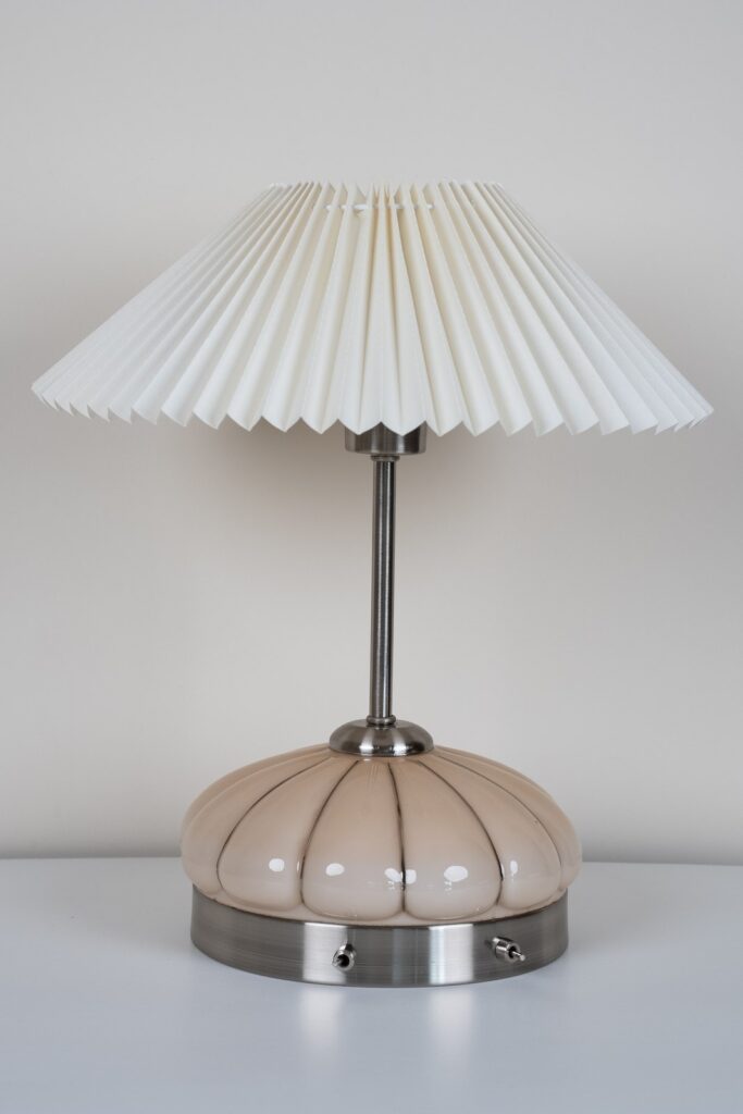 Atelier René Amour Gris vintage abajur